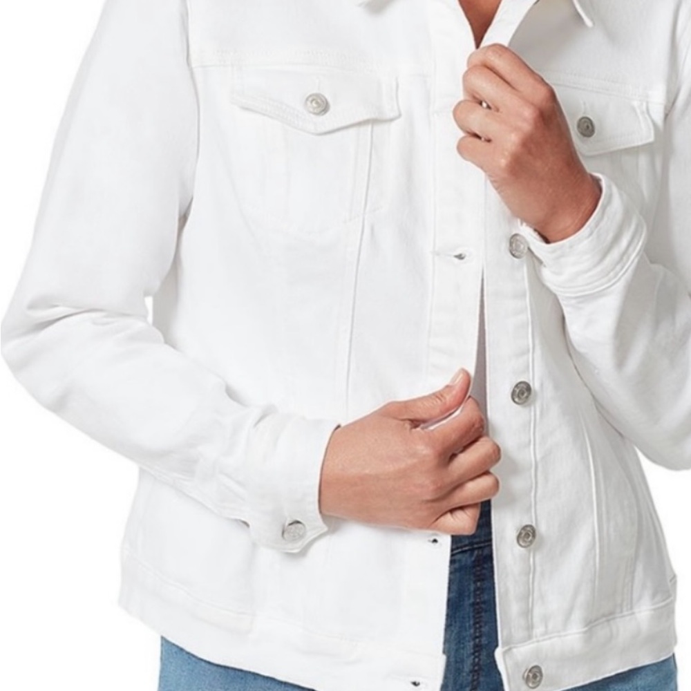 #100    NEW  Gloria Vanderbilt Crisp White Jean Jacket